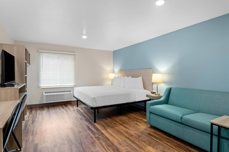 Bedroom 3, WoodSpring Suites Richmond Airport, Henrico