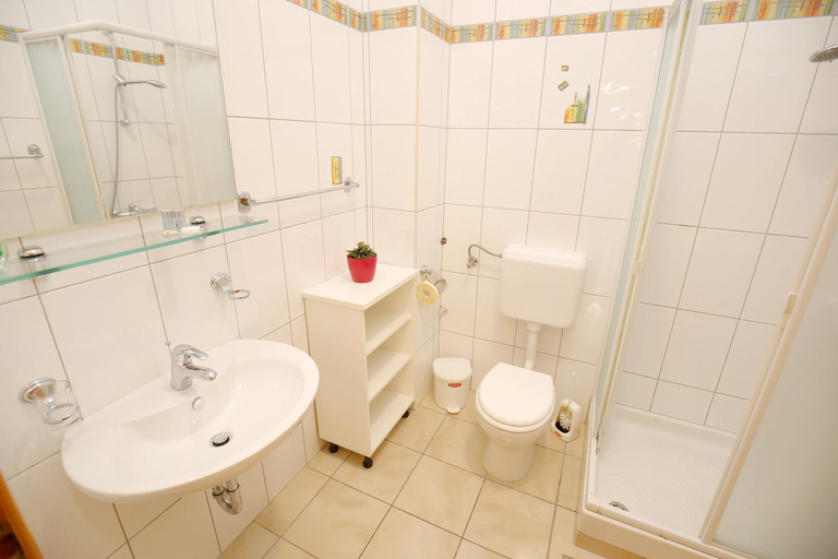 Bathroom 4, Villa Zubcic, Zadar