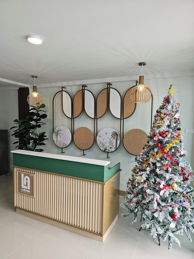 Interior 5, Lub Nai Hostel, Phuket Island