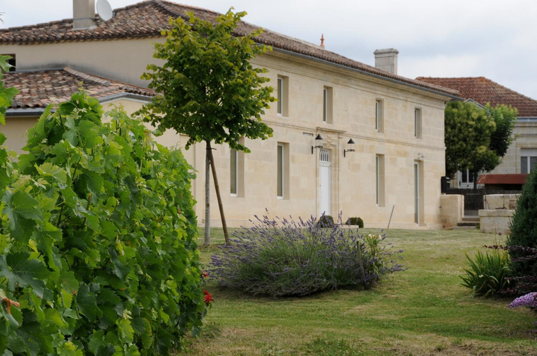 Others 5, Clos Monicord, Gironde