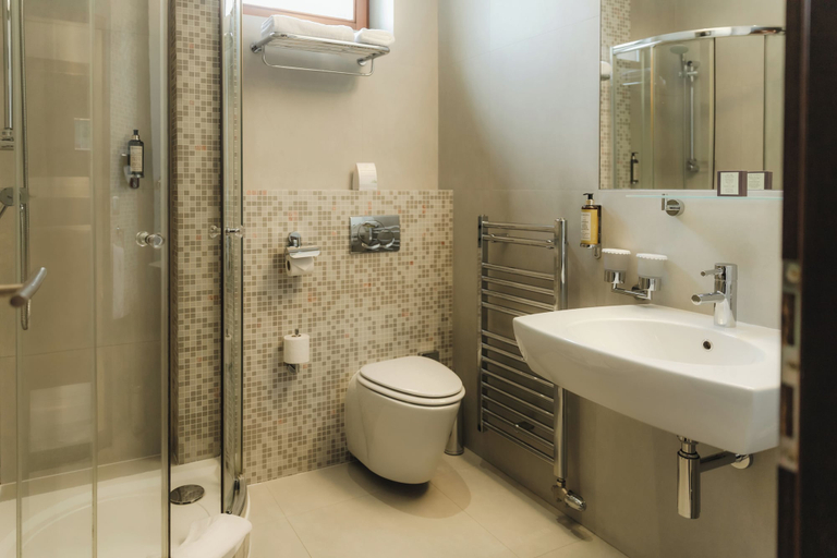 Bathroom 5, Hotel Dubna Skala, Žilina