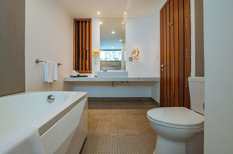 Bathroom 5, Somadevi Residence, Siem Reap