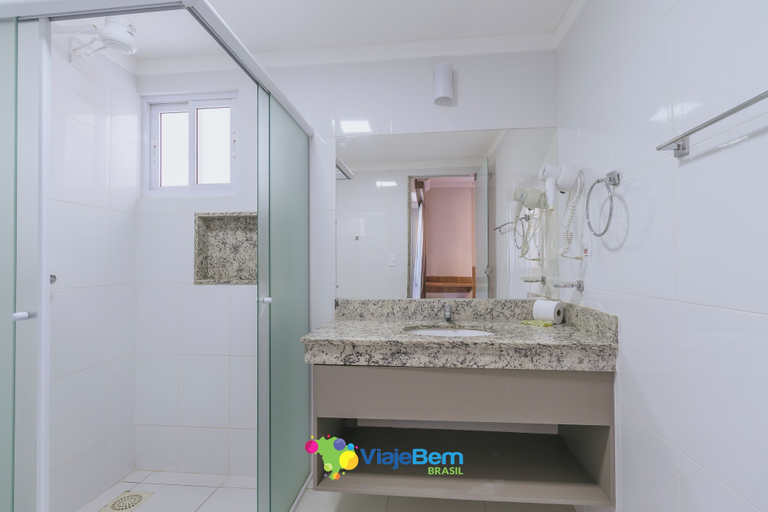Bathroom 3, Piazza Diroma Flats Para Temporada, Caldas Novas