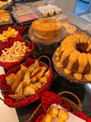 Food & Drinks 5, Hotel Cerrado, Montes Claros