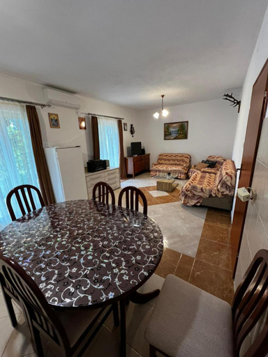 Others 2, Guest house Kastratovic