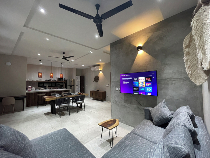 Living area 4, Rooms Zicatela, Dist. Pochutla