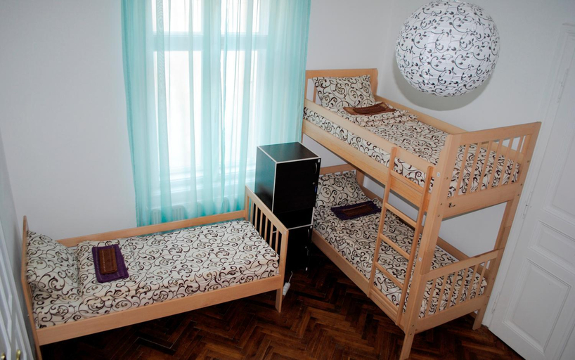 Others 4, Randevu Hostel, L'vivs'ka