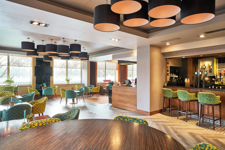 Food & Drinks 5, Thistle London Hyde Park Kensington Gardens, London
