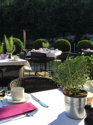 Outdoor dining, DORMERO Schwäbisch Hall, Schwäbisch Hall