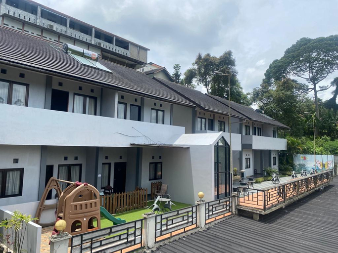 Exterior & Views 2, Lemon Hotel Lembang, Bandung