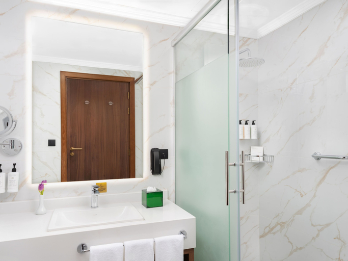 Bathroom 3, Elaf Taiba Hotel, Al Madinah Al Munawwarah