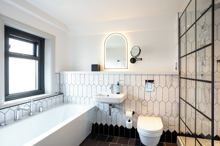Bathroom 4, The Met Hotel Leeds, Leeds