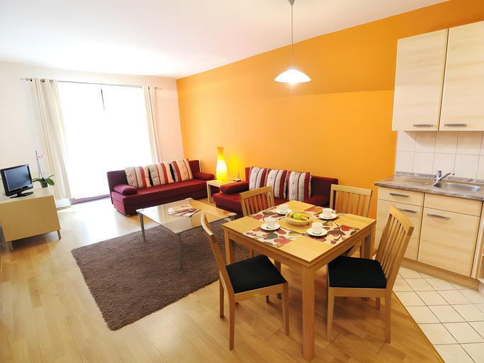 Living area 4, King Apartments Budapest Hotel, Budapesti