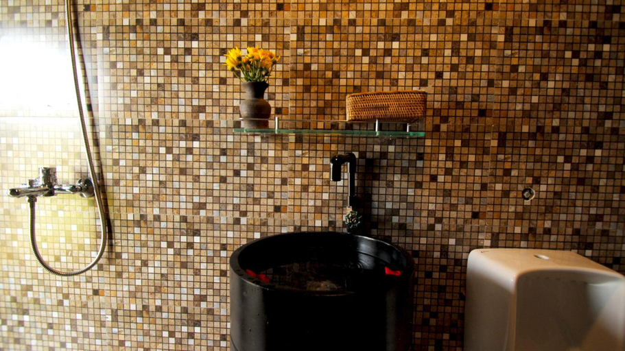 Bathroom 4, Home Farm Villa Hoi An, Da Nang