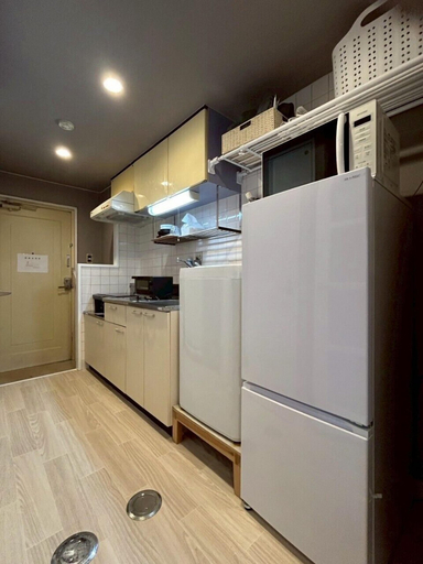 Private kitchen 5, GuestHouseAQUA101, Hiroshima