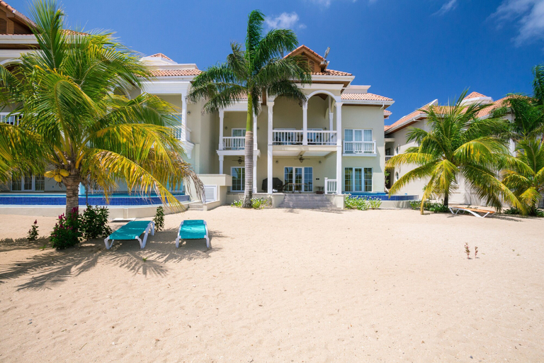 Exterior & Views 2, Lawson Rock - Angelfish 203, Roatán