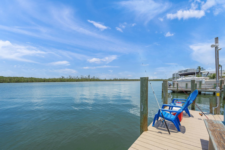 Exterior 3, Coastal Breeze Siesta - Dolphin, Sarasota