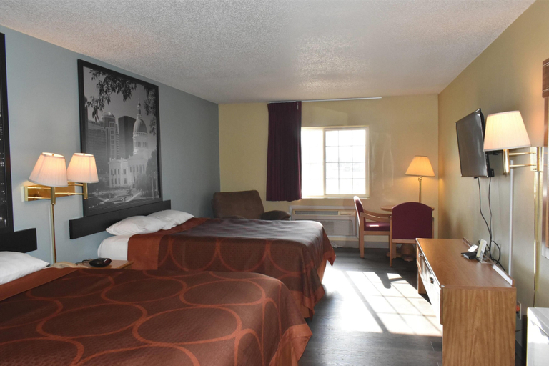 Bedroom 3, Super 8 by Wyndham Carthage, Jasper