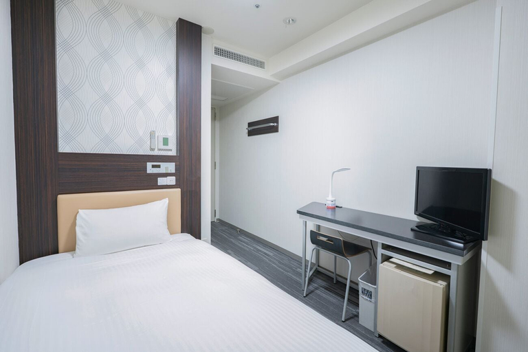 Bedroom 3, R&B Hotel Tokyo Toyo-cho, Kōtō