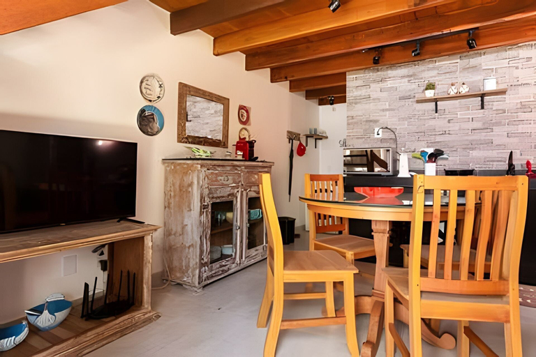 Dining 3, Loft com hidromassagem, Armação dos Búzios
