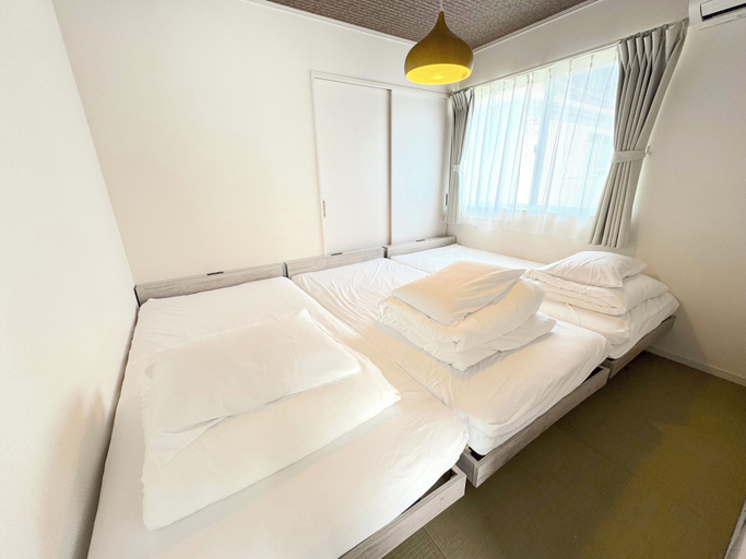 Bedroom 2, Grandioso Okinawa Villa Onna 2, Onna