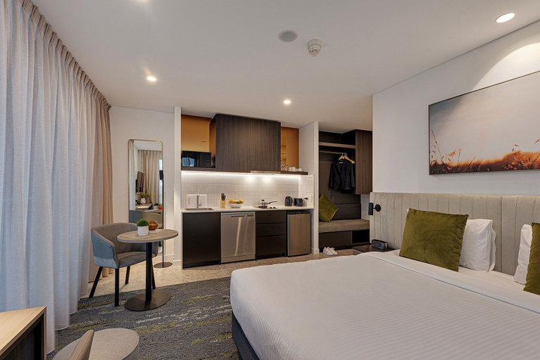 Bedroom 4, Littomore Suites Kingswood, Penrith - East