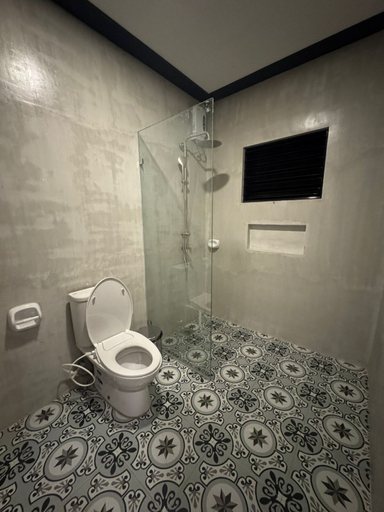 Bathroom 5, Casa Dela Tierra by Araw Residences, Mambajao