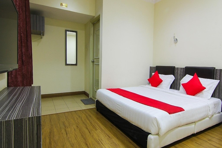 Bedroom 3, T P Hotel, Manjung