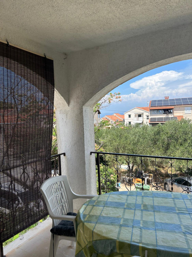 Others 5, Apartments Sonya Garden BBQ Supetar, Supetar