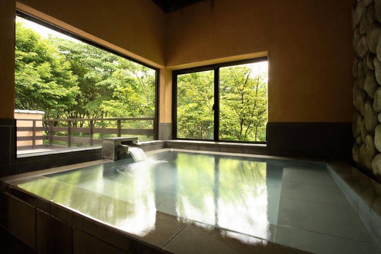 Sport & Beauty 2, Satonoyu Waraku, Minamioguni