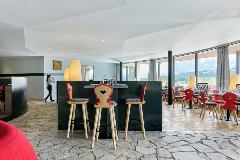 Food & Drinks 5, COMO Alpina Dolomites, Bolzano