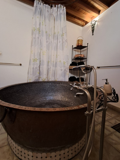 Bathroom 4, Riad Al Bartal, Fès