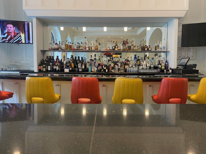 Food & Drinks 5, Warwick Allerton - Chicago, Cook