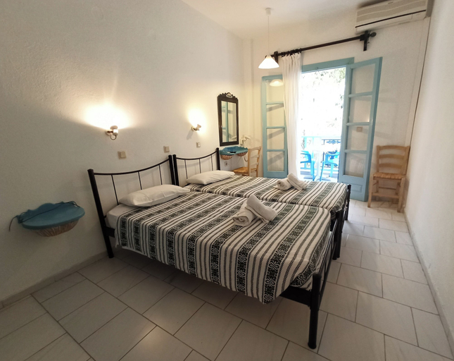 Bedroom 3, Daidalos Hotel, North Aegean