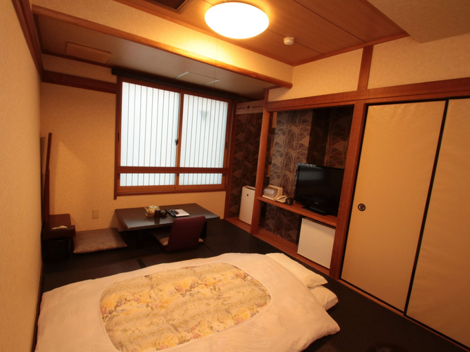 Bedroom 2, Satomo Ryokan, Kyoto