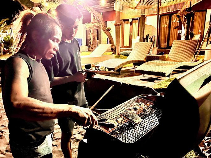 Food & Drinks 5, Valomia Beachfront, Karangasem