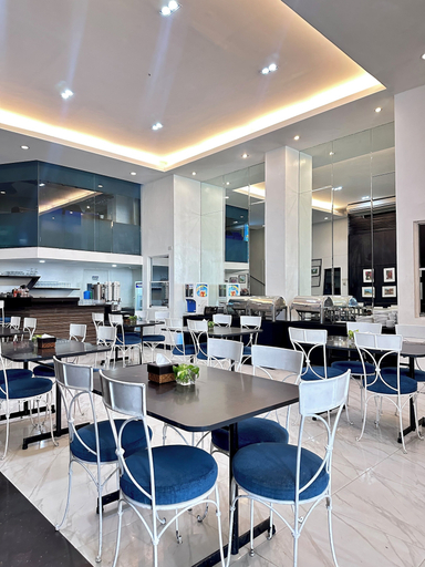 Food & Drinks 5, Hotel Pier Cuatro, Cebu City