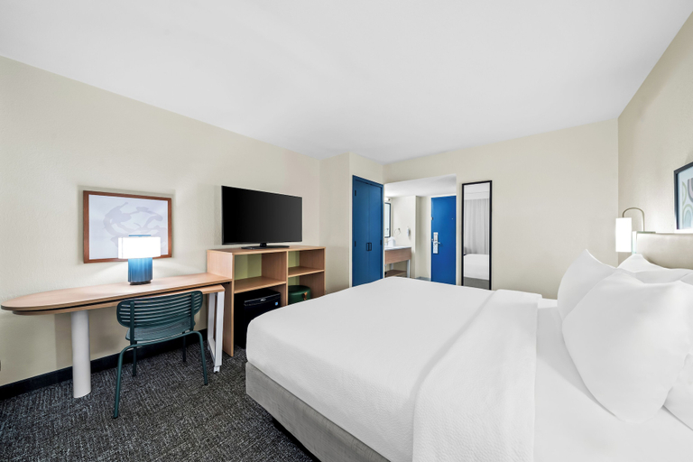 Bedroom 3, Spark by Hilton Orlando near Universal, Orange