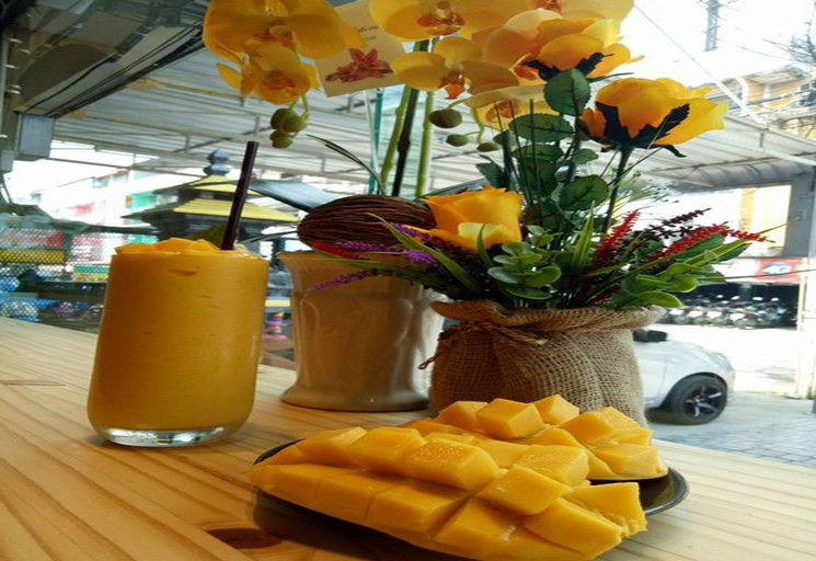 Food & Drinks 4, The Y Smart Hotel, Muang Chiang Mai