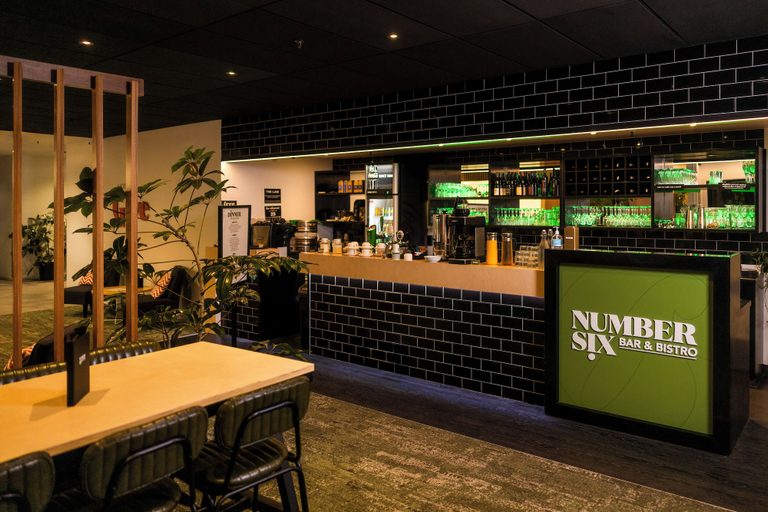 Food & Drinks 2, Hotel Give, Christchurch