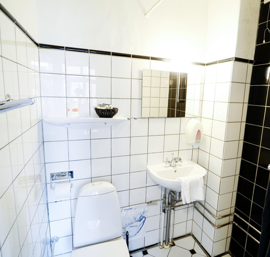 Bathroom 4, Hotel Ansgar, Esbjerg