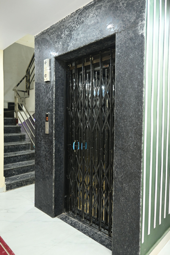 Interior 3, Shree sundram residency by clovetree, Varanasi
