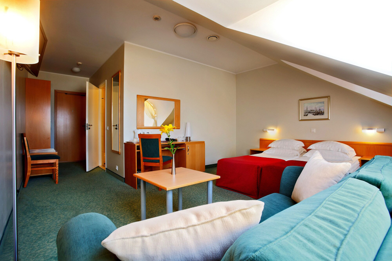 Bedroom 4, Rixwell Viru Square Hotel, Tallinn