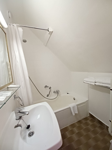 Bathroom 3, Hotel Koffieboontje, West-Vlaanderen