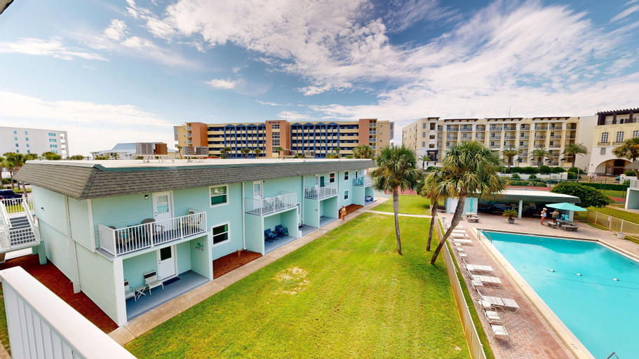 Exterior & Views 2, Venus 308 overlooking pool Easy Beach Access by RedAwning, Okaloosa