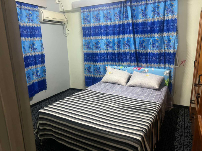 Others 3, Singhs BNB apartment, Ba