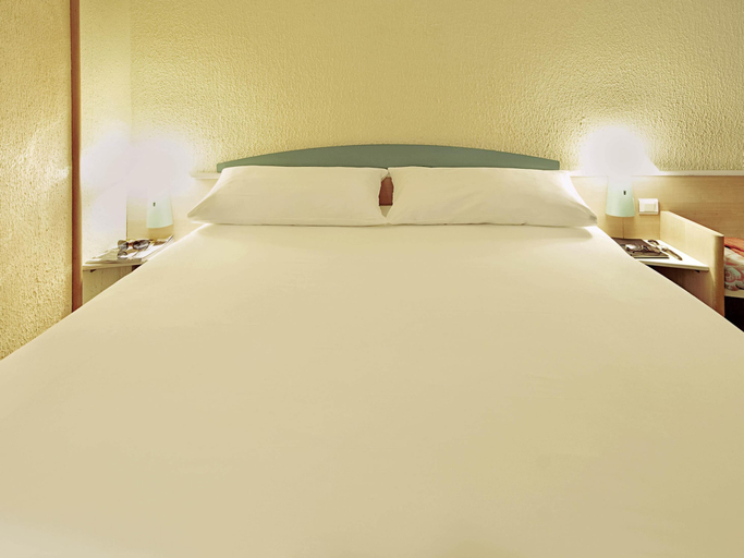 Bedroom 3, IBIS POITIERS BEAULIEU, Vienne