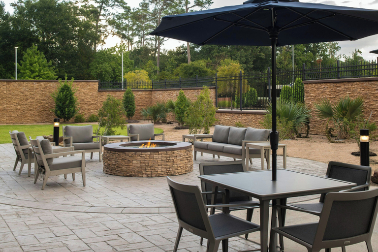 Food & Drinks 5, Courtyard by Marriott Houston City Place, Houston
