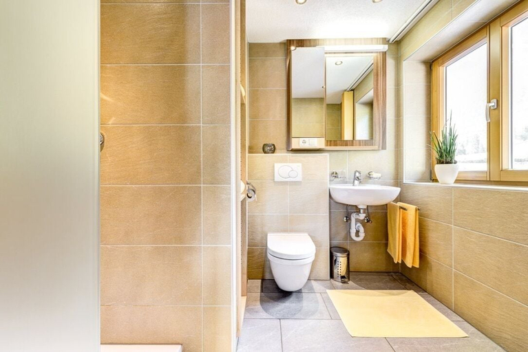 Bathroom 3, Bocks Apartments 61, Bludenz