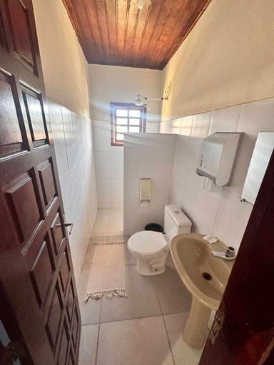 Bathroom 5, Vale Verde Coroa Vermelha, Santa Cruz Cabrália